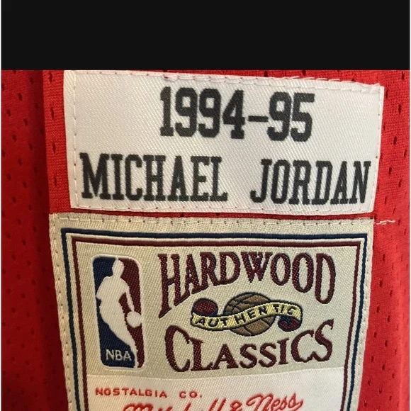 Mitchell & Ness Michael Jordan Jersey. Size Medium